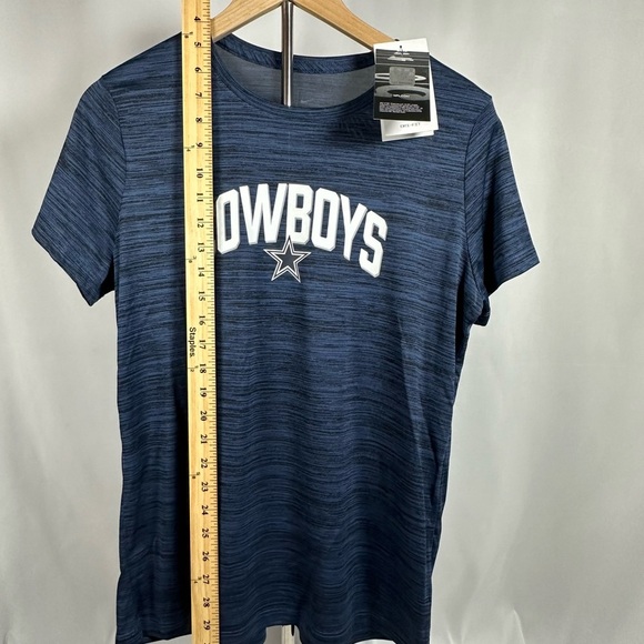 Nike Cowboy’s short sleeve Dry Fit style TShirt women’s lightweight medium shirt - Picture 8 of 8